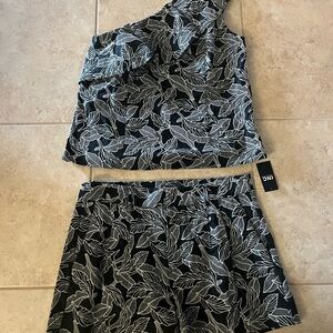 INC International Concepts Black and White Leaf Skirt Set